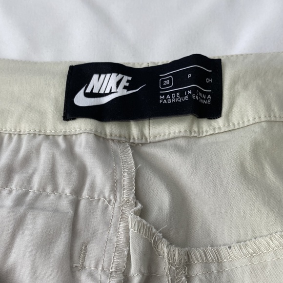 Nike Tech Street Shorts (S) - Picture 6 of 10